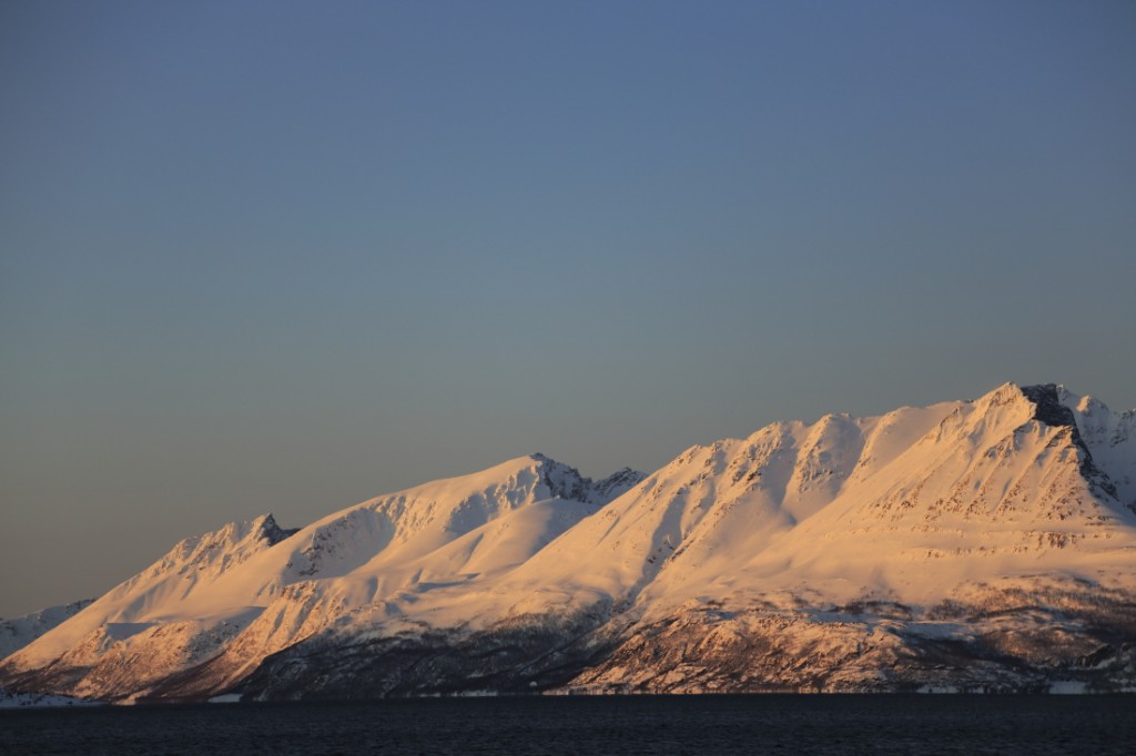 L'île de Kagen et son superbe sommet