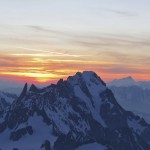 Lever de soleil sur les Grandes Jorasses