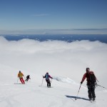 C'est parti pour la descente a ski du Mont Scott en péninsule antarctique