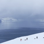 Depart avec les pulkas pour l ascension du Parry en péninsule antarctique