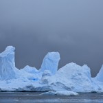 Magie d iceberg dans le canal Lemaire en péninsule antarctique