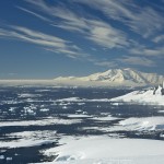 Mont Francais et Booth Island en péninsule antarctique