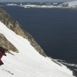 Robert dans la derniere pente davant l arrivee sur le rivage en péninsule antarctique