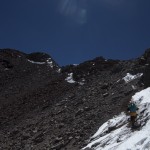 Sous le sommet, la dernière traversée