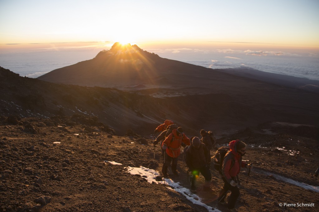 Durant l'ascension au lever du soleil sur le Mawenzi