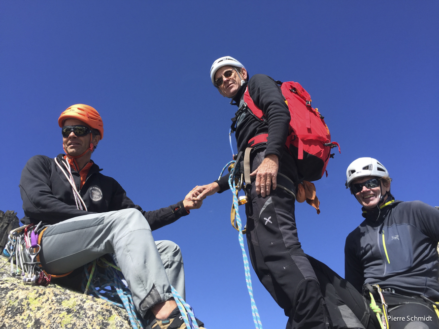 ascension-dent-blanche-aiguille-de-la-république-odyssee-montagne-alpinisme-été-32