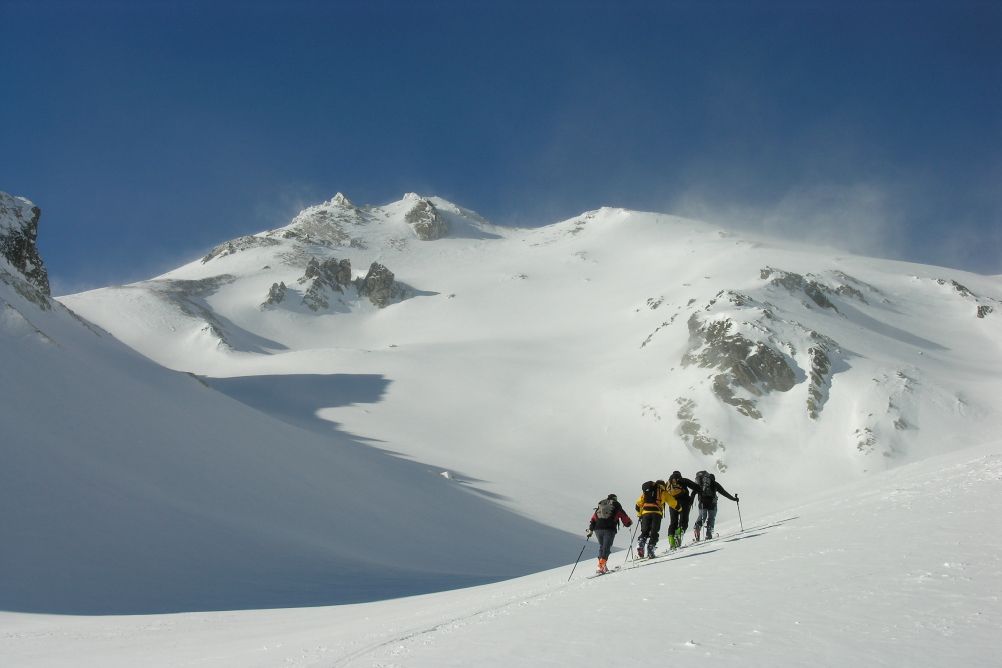  Découverte de la rando à ski. La magie de l'hospice du Grand St Bernard