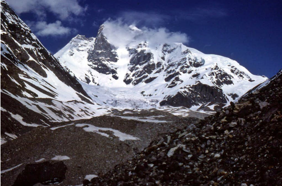 Menthosa (6443 m)