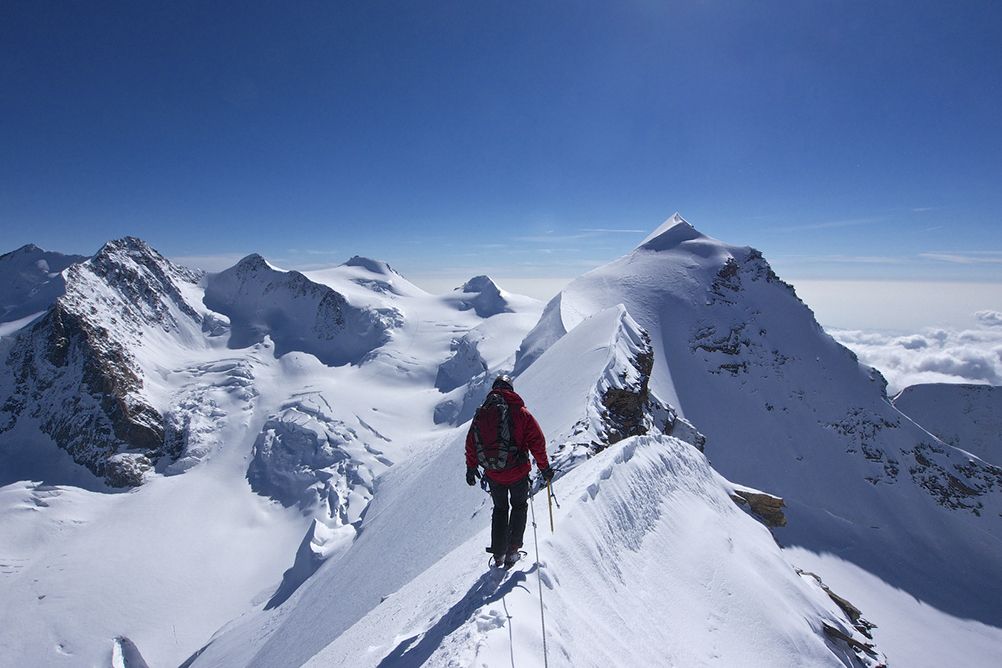 Du Lyskamm à la pointe Dufour, traversée des arêtes du Mont Rose
