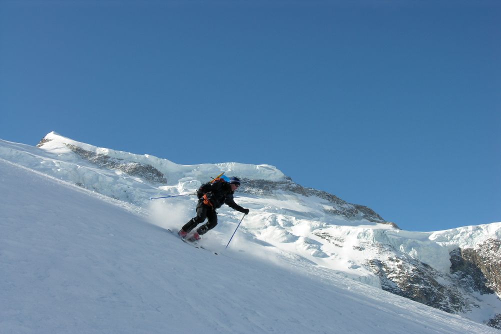 Ski de couloir dans le massif du Mont Blanc. Week-end